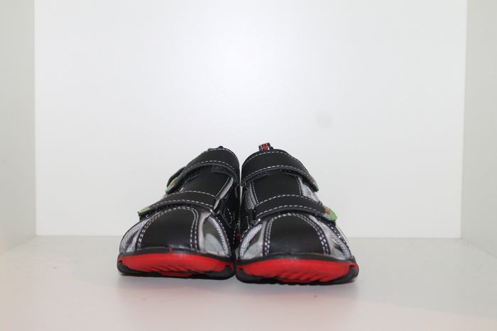sandales nus pieds rouge noir gris 28 - photo numéro 2