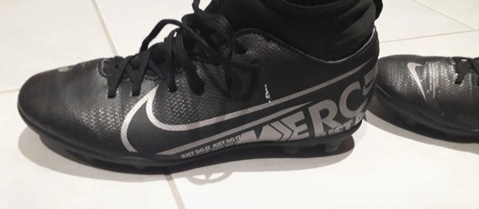 Chaussures de foot mercurial - photo numéro 2