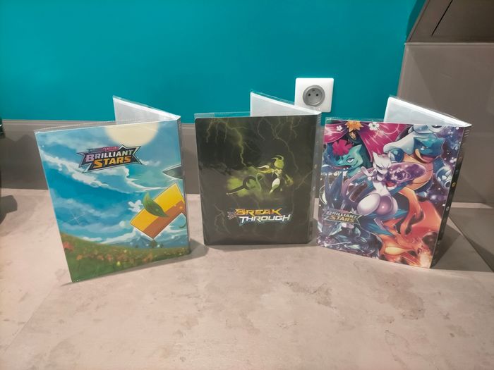 3 classeurs pour 540 cartes Pokémon - photo numéro 2