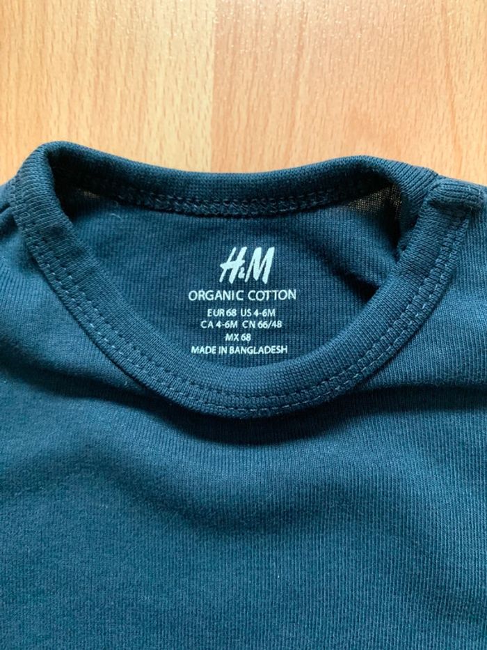 Body H et m 6 mois - photo numéro 2