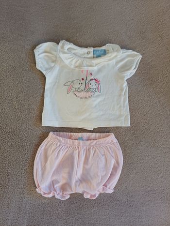 Ensemble fille 1 mois