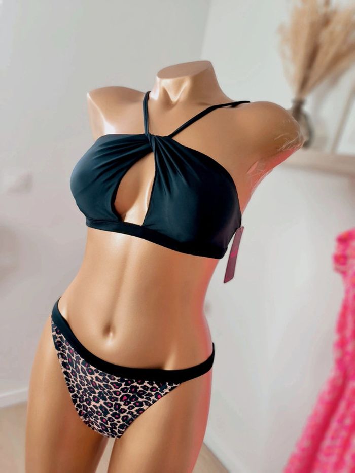 🌞 Bikini 2 pièces – Haut noir + bas léopard 🐆 - photo numéro 2