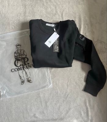 Pull cp compagny noir taille M pour homme neuf avec facture 