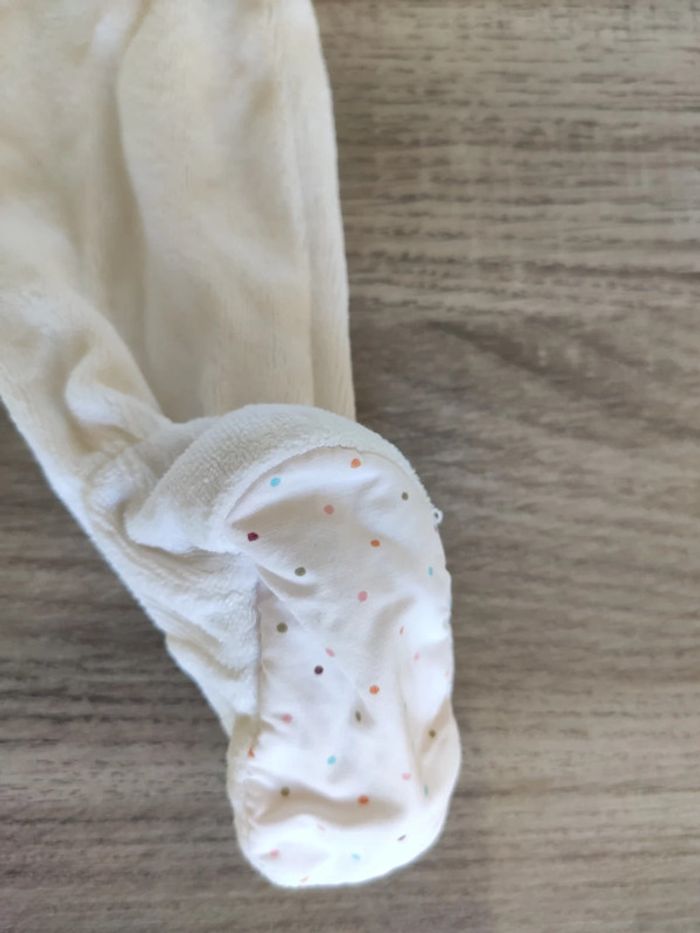 Pyjama velours sans manches taille 3 mois - photo numéro 5
