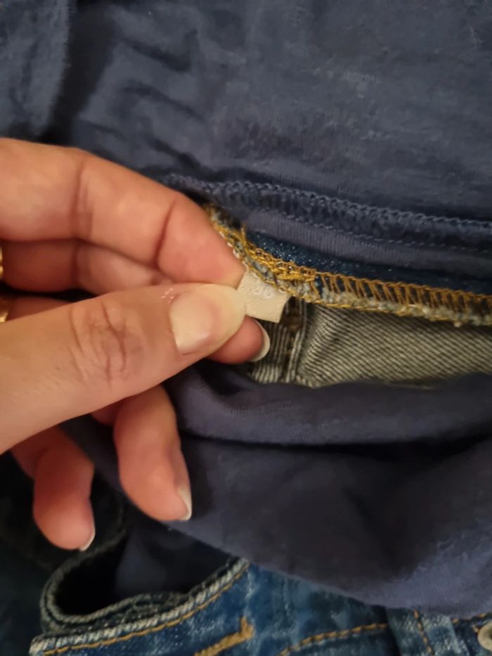 Lot vêtements de grossesse en très bon état - photo numéro 5