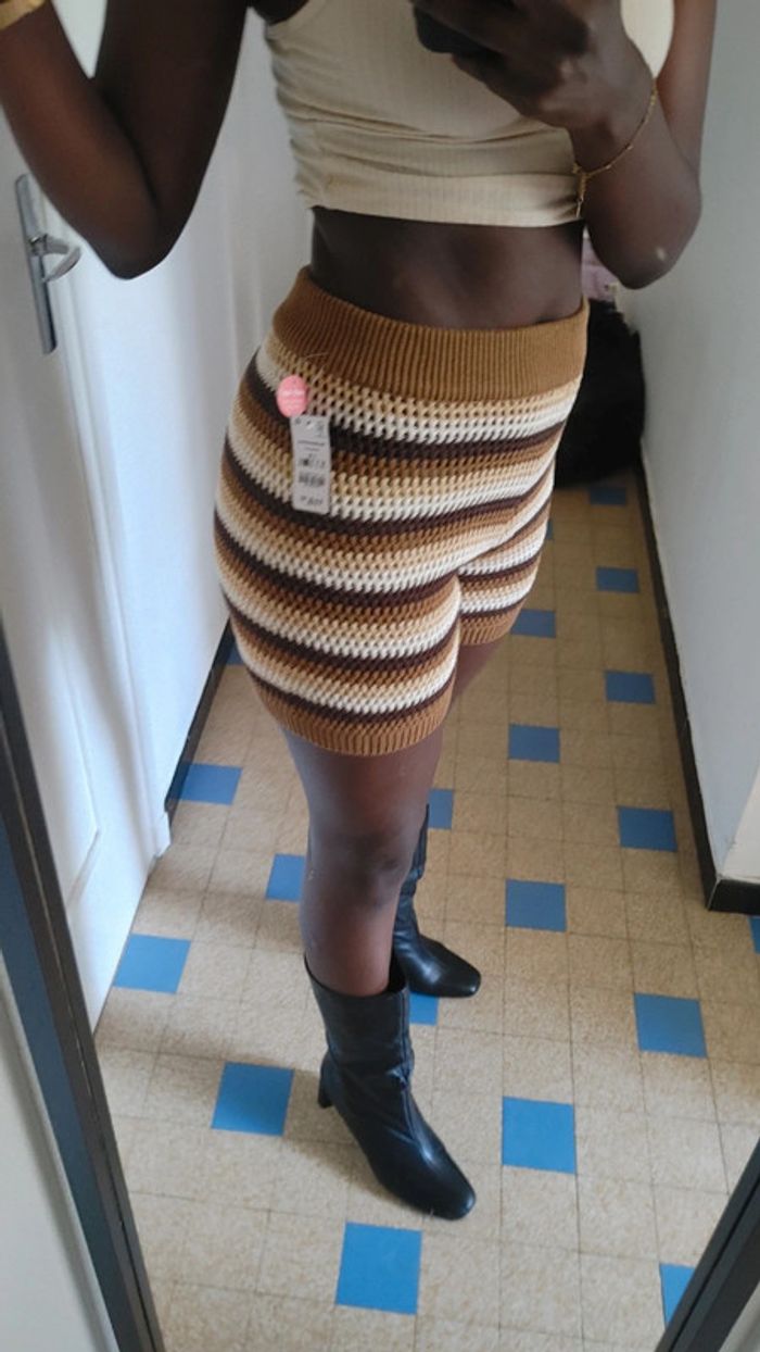 Magnifique mini short en maille crochet - photo numéro 4