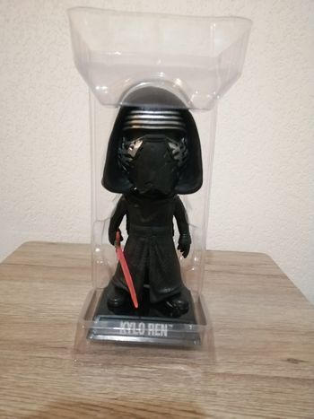 Kylo ren star wars neuf