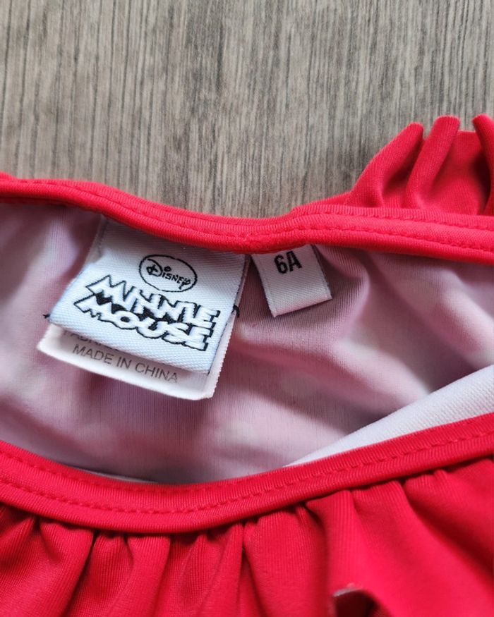 Maillot slip de bain rouge fille 6 ans - photo numéro 5