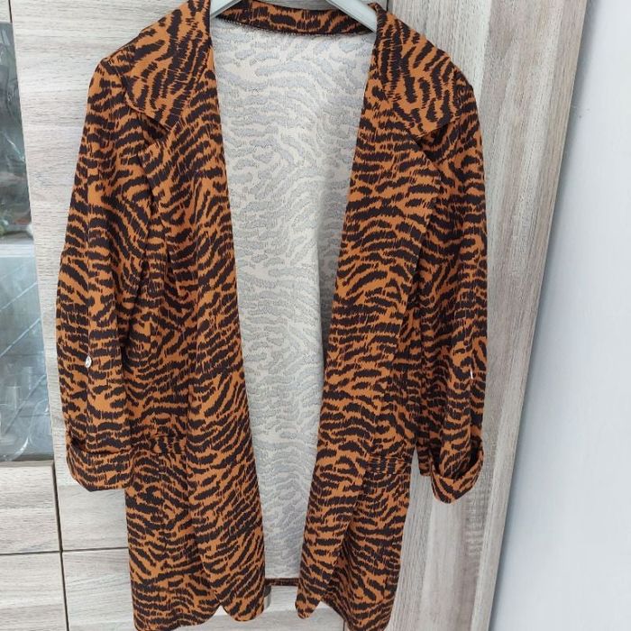 Veste chemise zèbre col châle