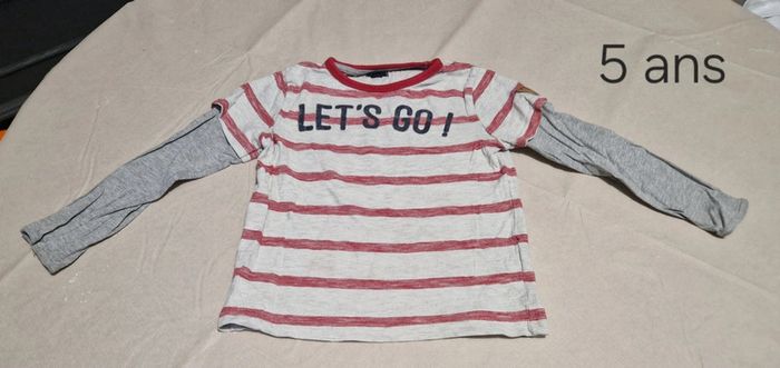 Tee shirt à longue manche 5 ans