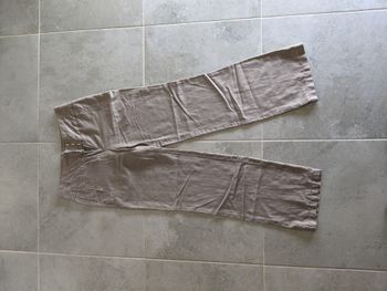 Pantalon léger gris clair