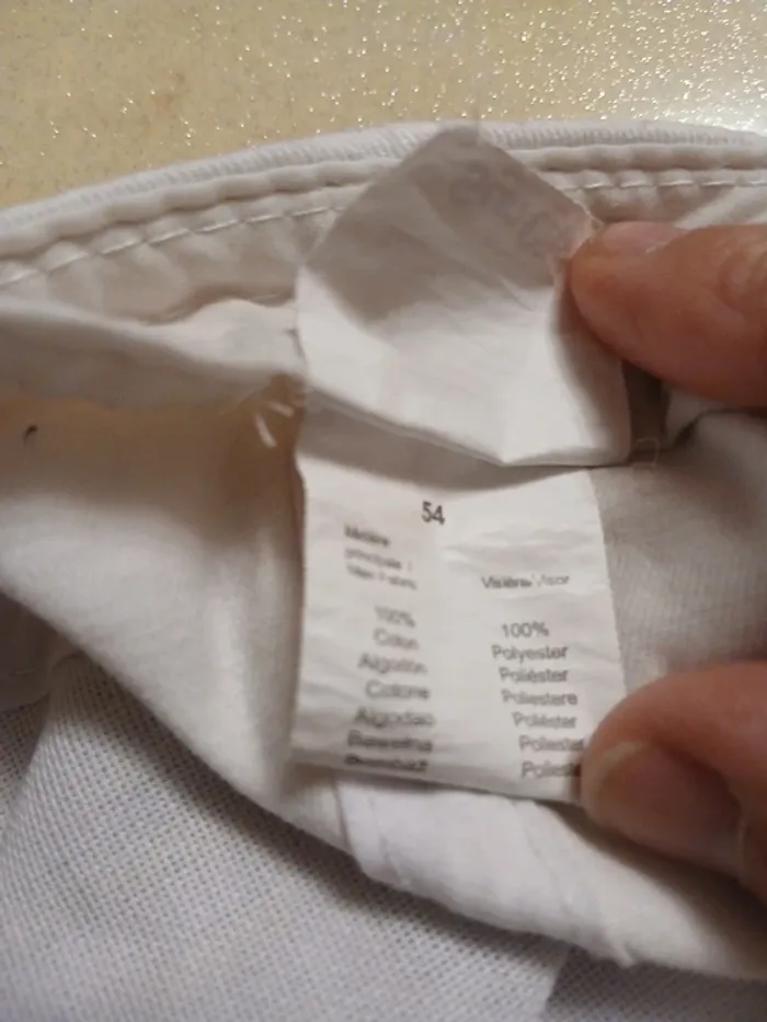 Tee-shirt +casquette Jurassic World - photo numéro 6