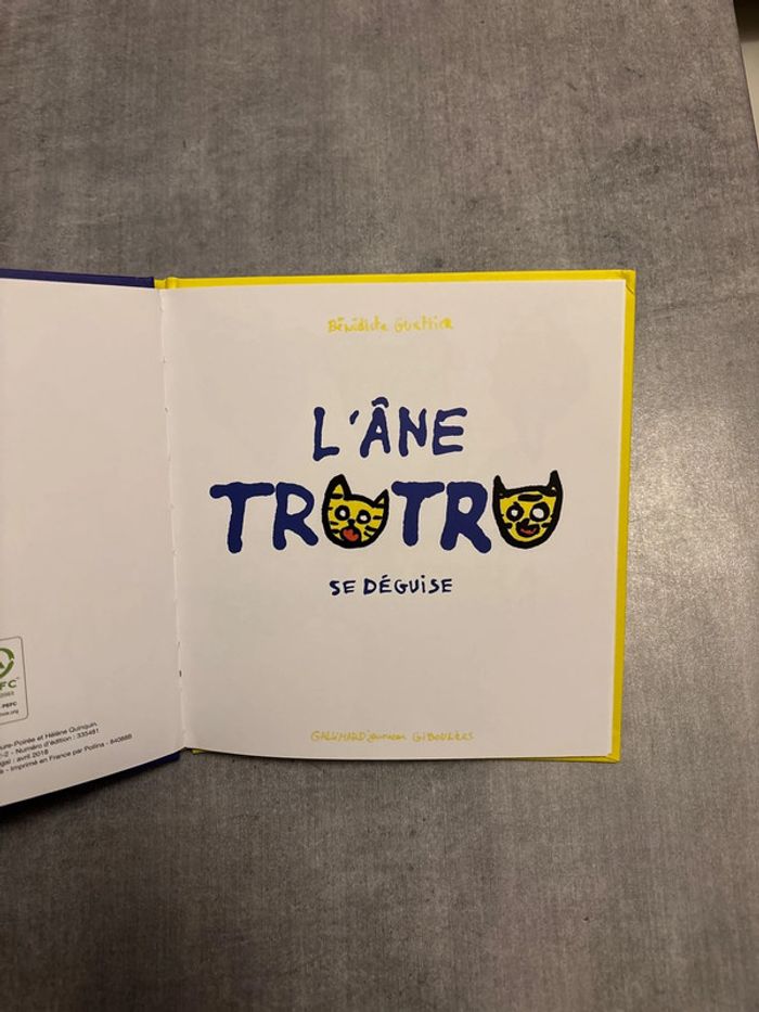 L’âne Trotro se déguise - photo numéro 2