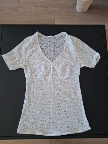 Tee-shirt dentelle