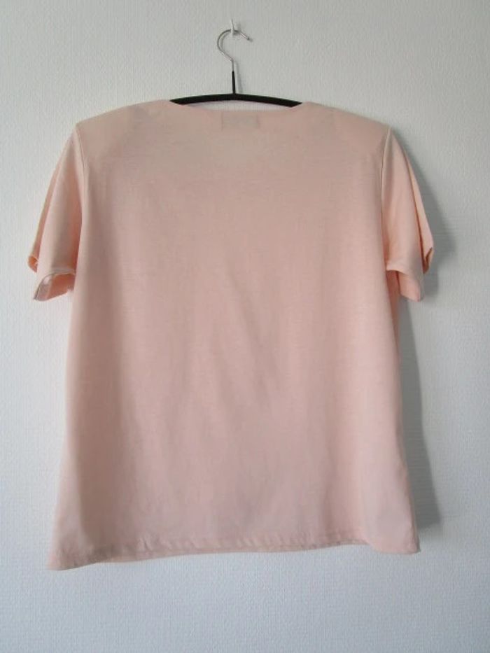 T-shirt vintage saumon 42 TBE - photo numéro 10
