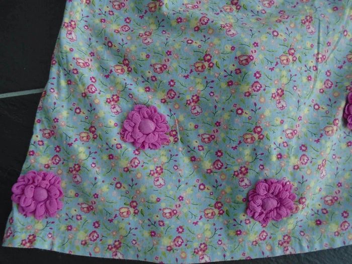 Adorable robe motif liberty fille 18 mois - photo numéro 2