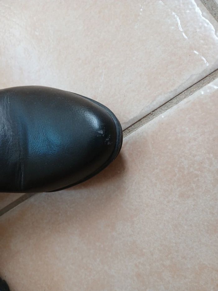 Bottines a talons - photo numéro 2
