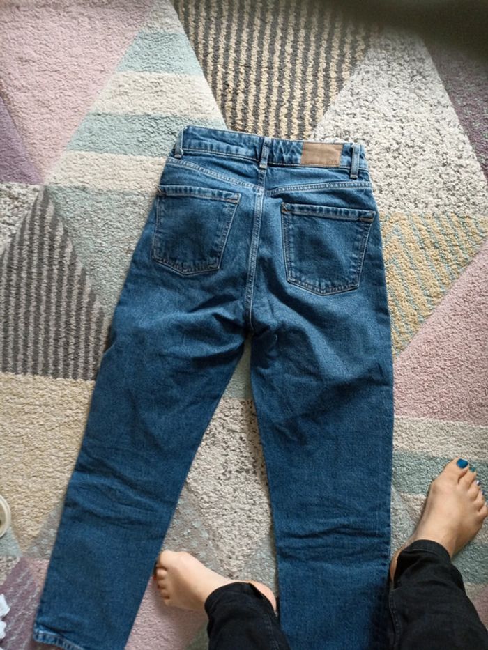 Jean droit zara XS - photo numéro 4