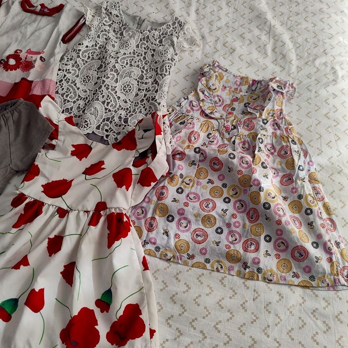 Lot 7 robes - photo numéro 3