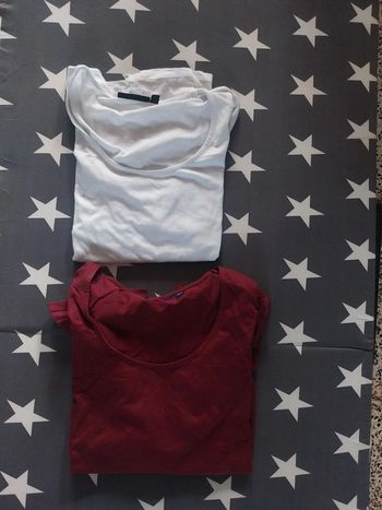 2 pulls léger kiabi taille L ( 42-44)