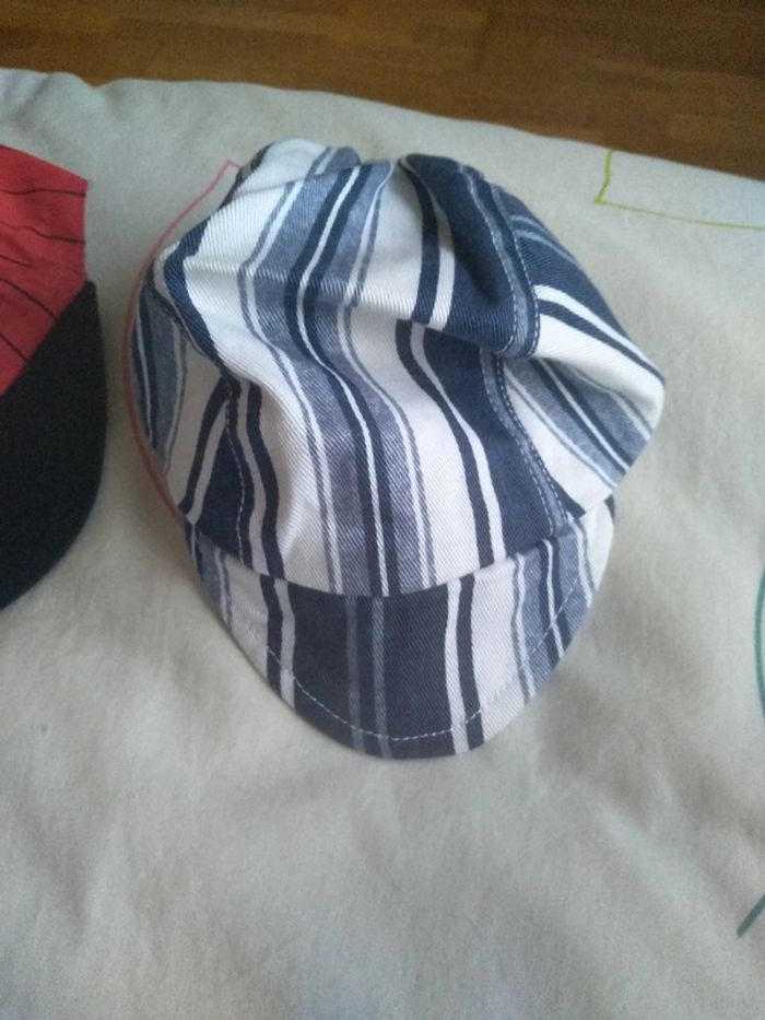 Lot casquette et chapeau 6 mois 45 cm - photo numéro 6