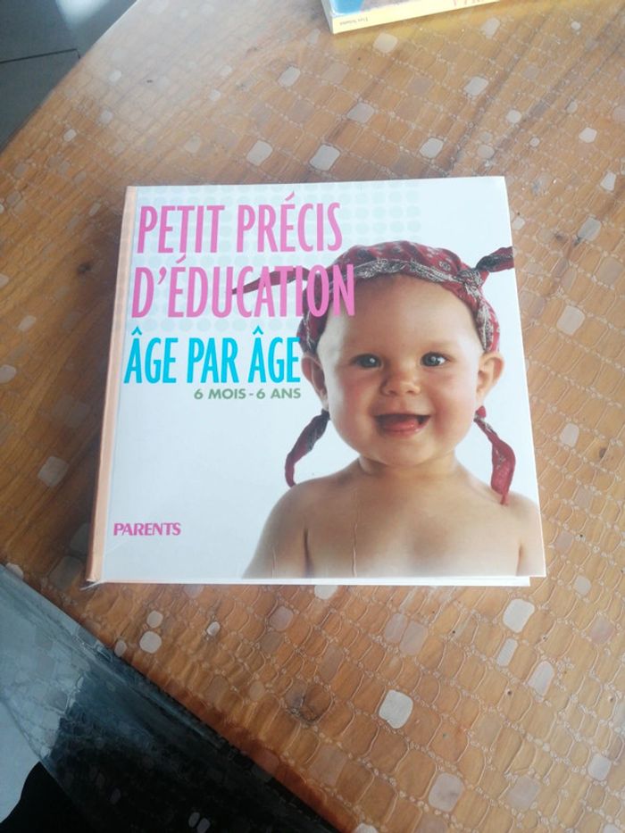Livre petit précis sur l'éducation