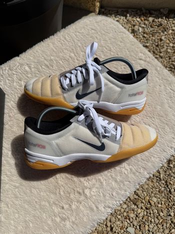Baskets Nike T90– Taille 42 – Neuves avec boîte
