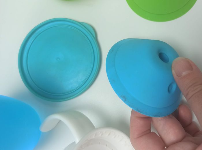 Lot tasse munchkin miracle 360 avec couvercles - photo numéro 9