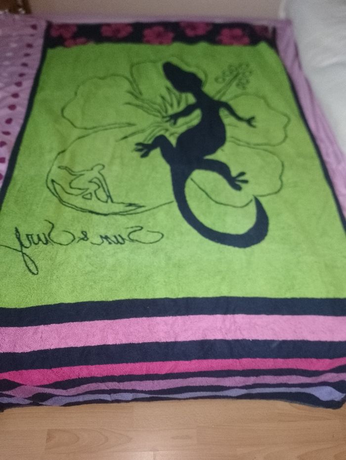 Grande serviette de bain où de plage
salamandre lézard - photo numéro 6