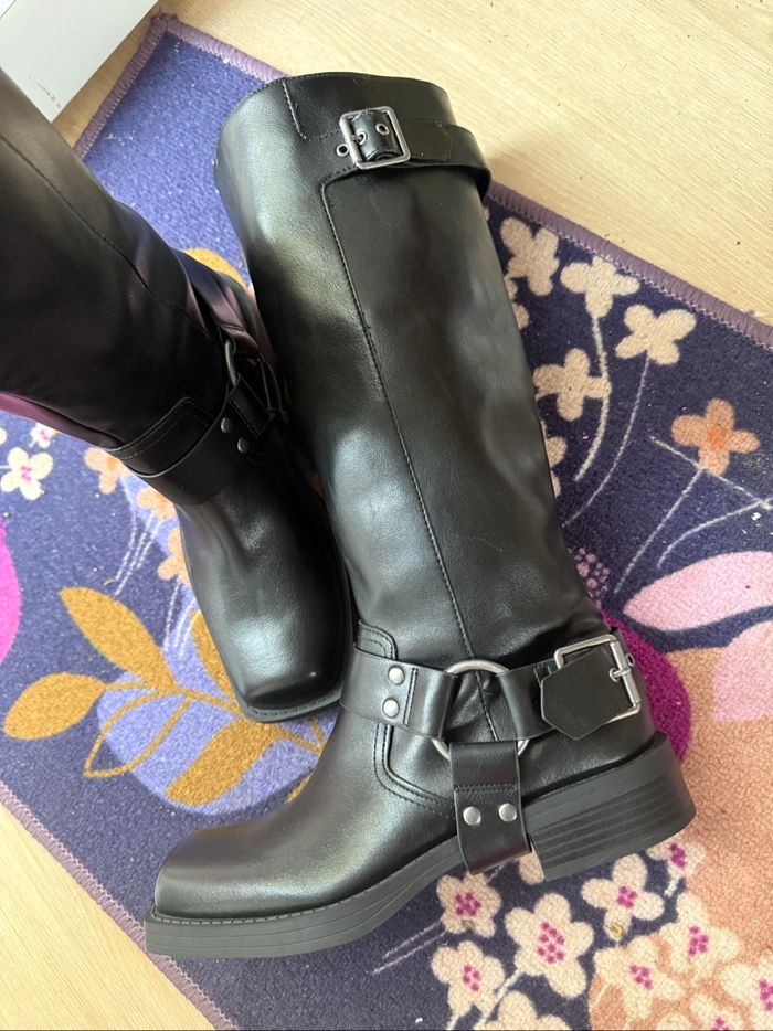 Magnifiques bottes femme en cuir neuves avec étiquette pointure 38 - photo numéro 7