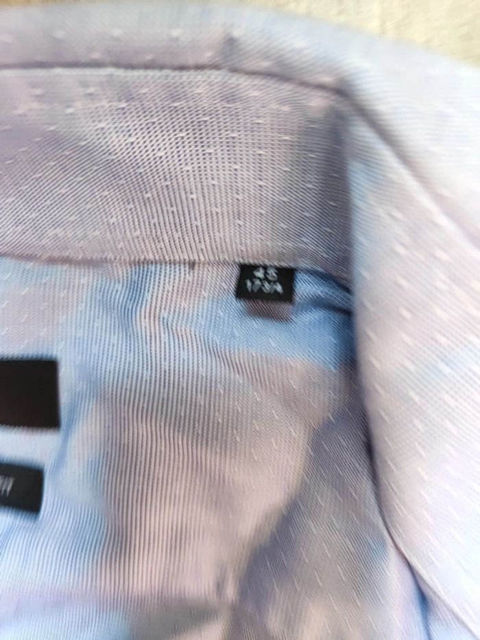 Chemise Hugo Boss t45 - photo numéro 3