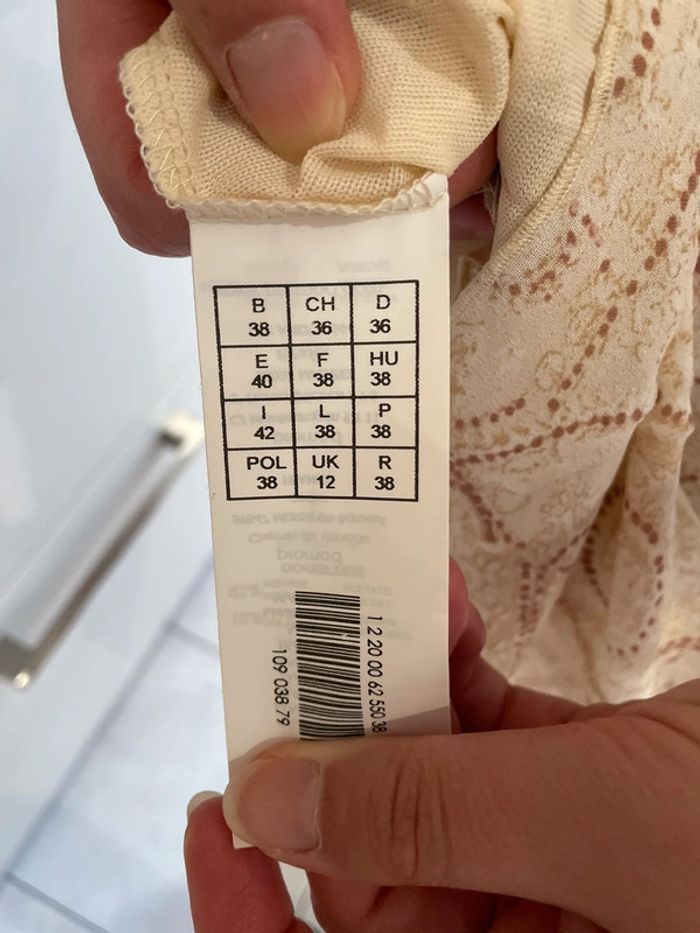 Robe beige t38 - photo numéro 4