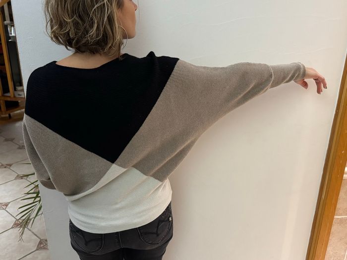 Pull chauve souris - photo numéro 4