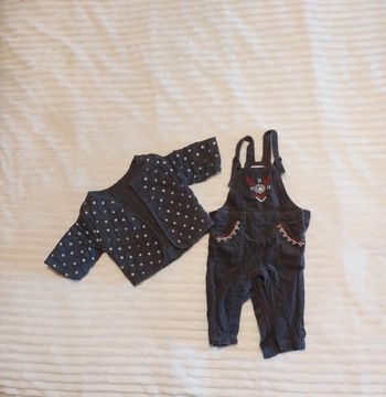 Ensemble salopette et gilet taille 3mois