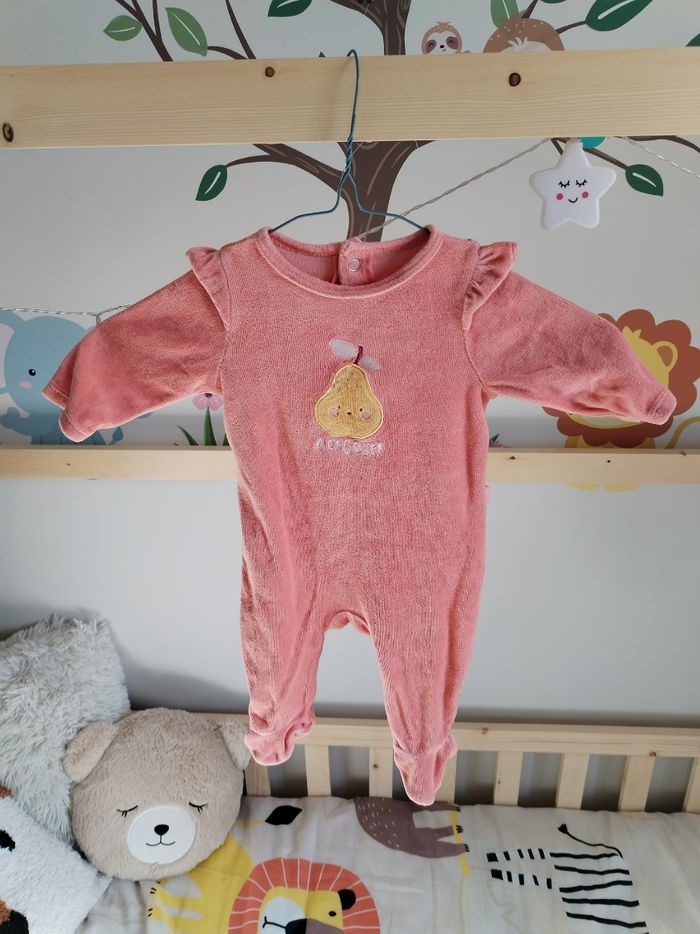 Lot de pyjamas - photo numéro 5