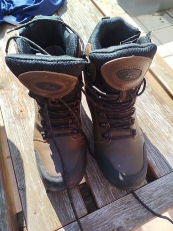 Chaussures de marche, chasseur, randonneur, pêcheur