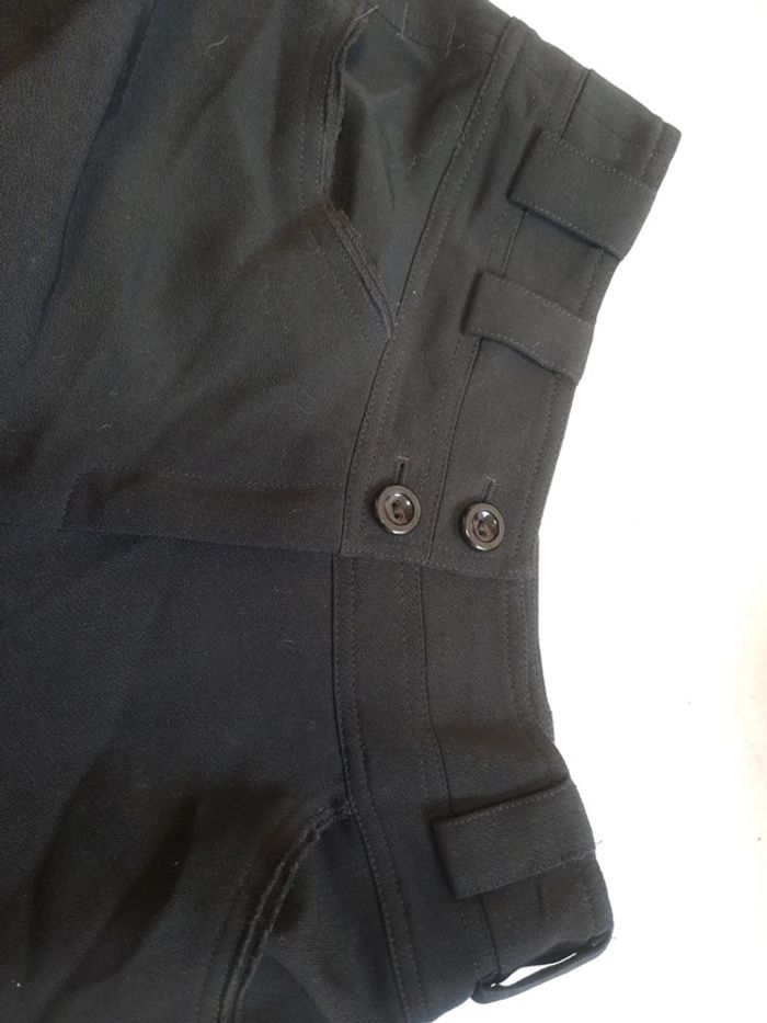 Pantalon noir très peu porte style costume - photo numéro 4
