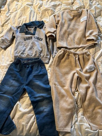 Lot de deux ensemble garçon taille 5 ans