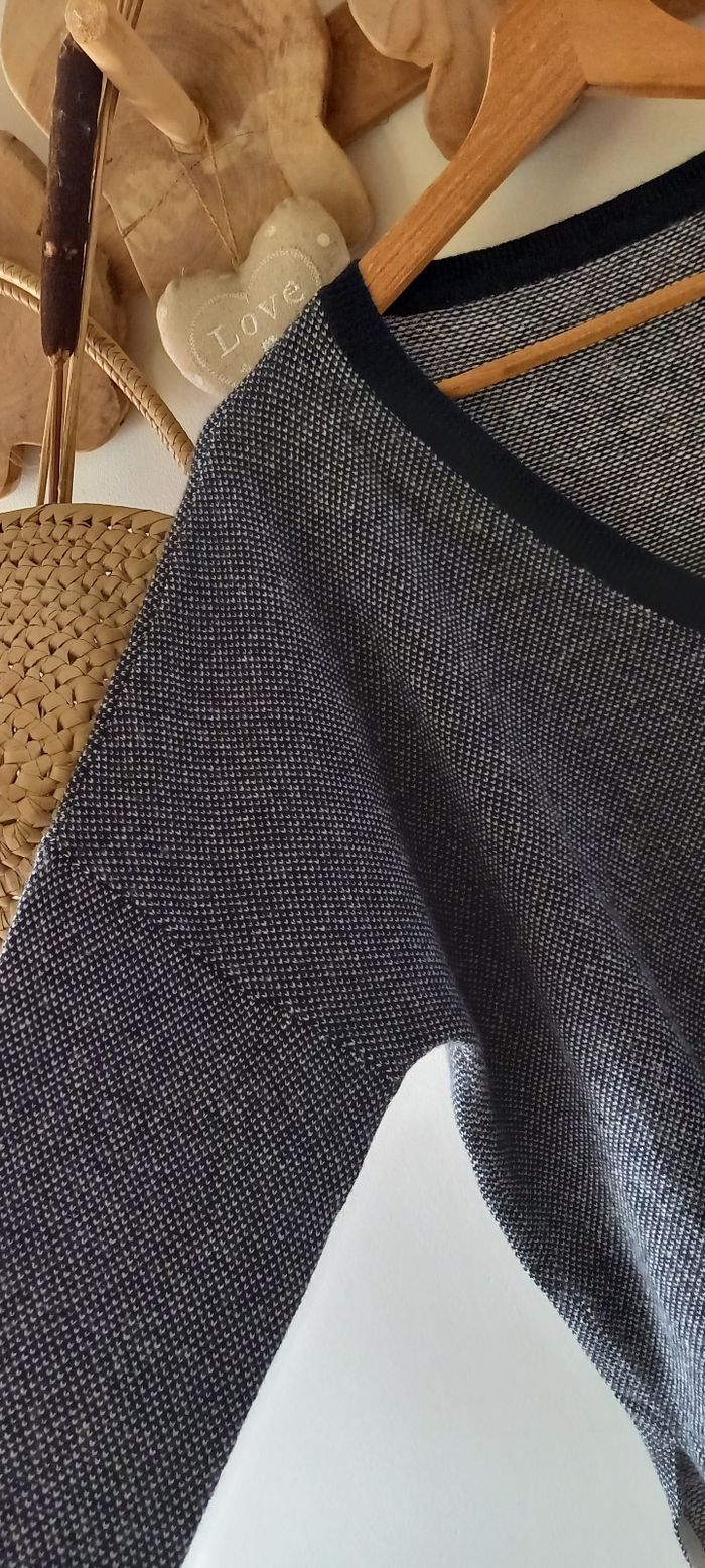 Superbe pull 100% cachemire de chez "Madeleine" T42/44 - photo numéro 2