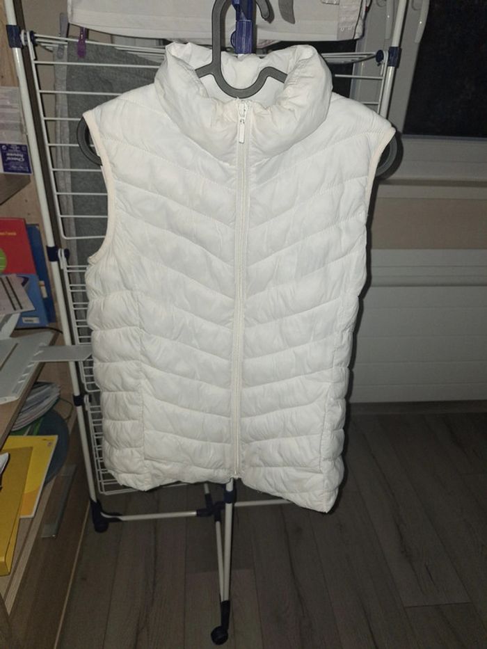 Veste sans manches fine