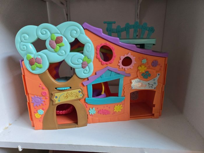 Maison pet shop