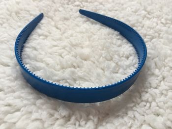 Serre tête excellent état