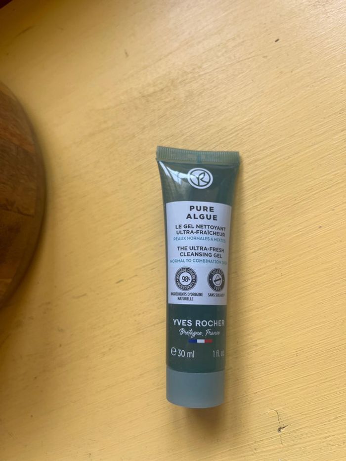 Gel nettoyant Yves rocher