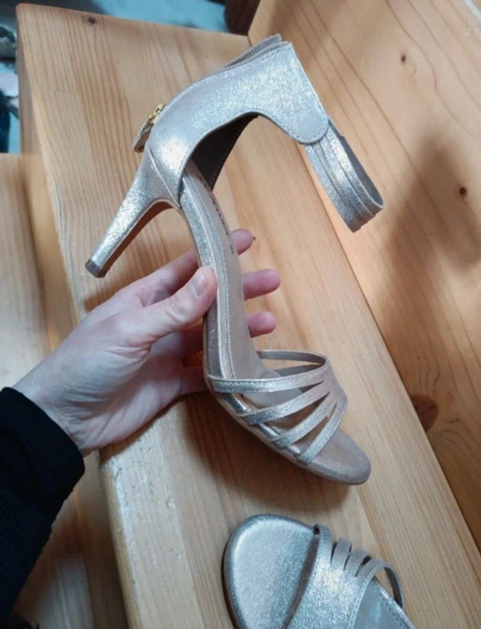 Chaussure femme sandale - photo numéro 9