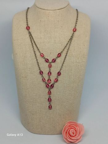 Joli collier perles de verre