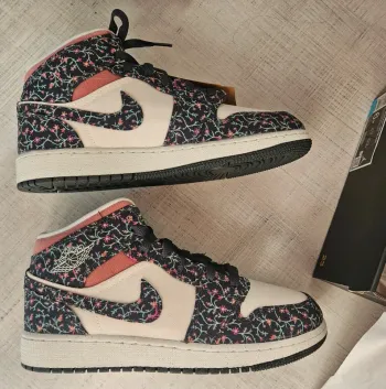 Basket nike air Jordan fille