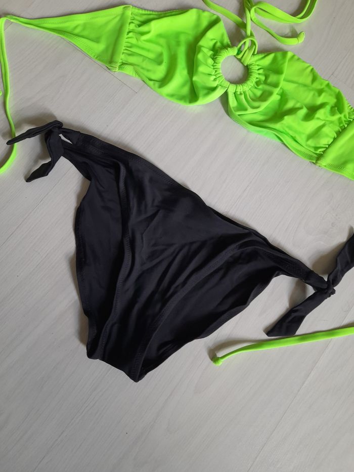 Maillot de bain 2 pièces taille M - photo numéro 2