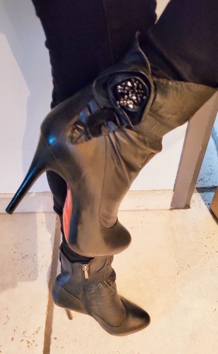 Chaussures Basconi en Cuir Véritable - Taille 39, Élégance et Exclusivité - photo numéro 2