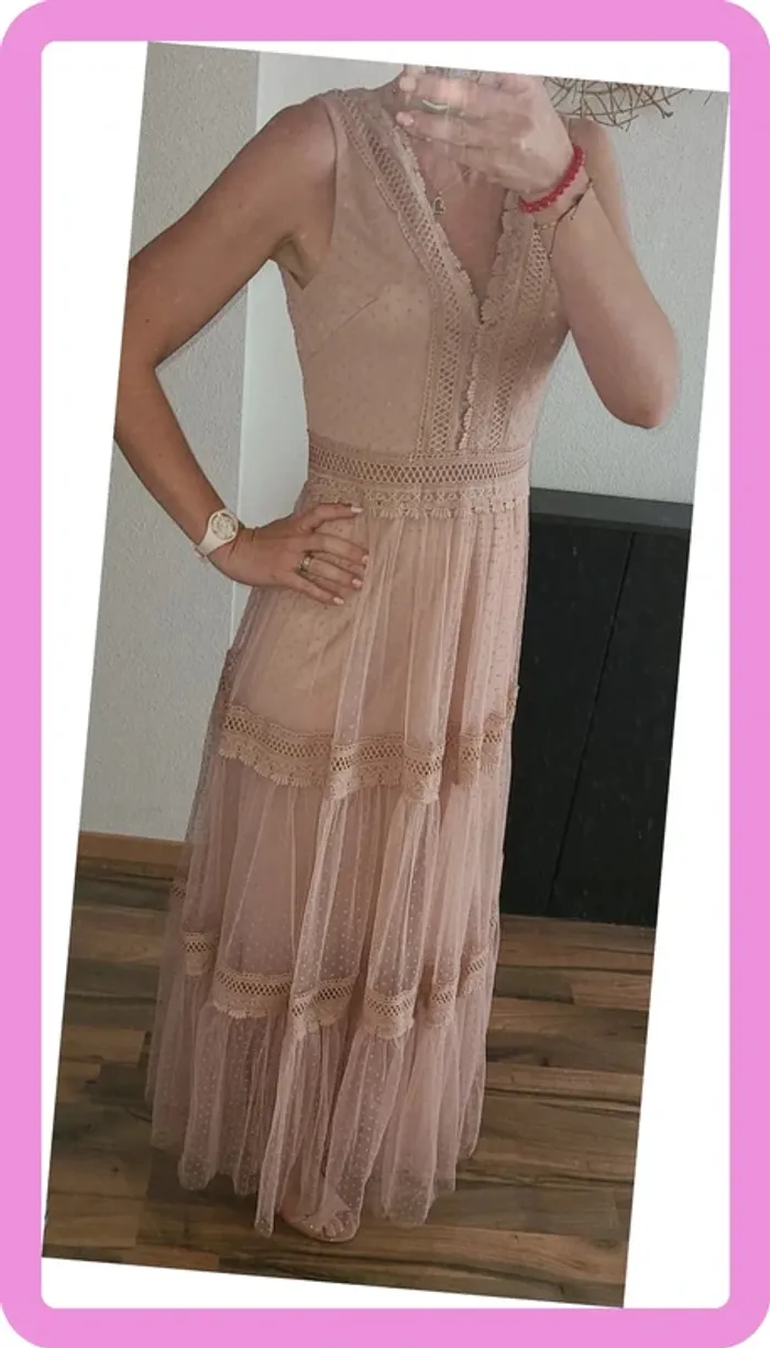 Robe longue en tulle plumetis 🌸 Taille S (36/38) - Neuve avec étiquette - photo numéro 6