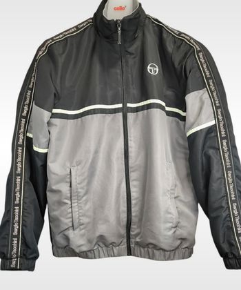 Veste Sergio Tacchini, taille S, très bon état,